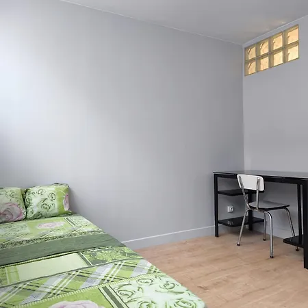 Premium Metro Au Pied Confort Tlse * Тулуза